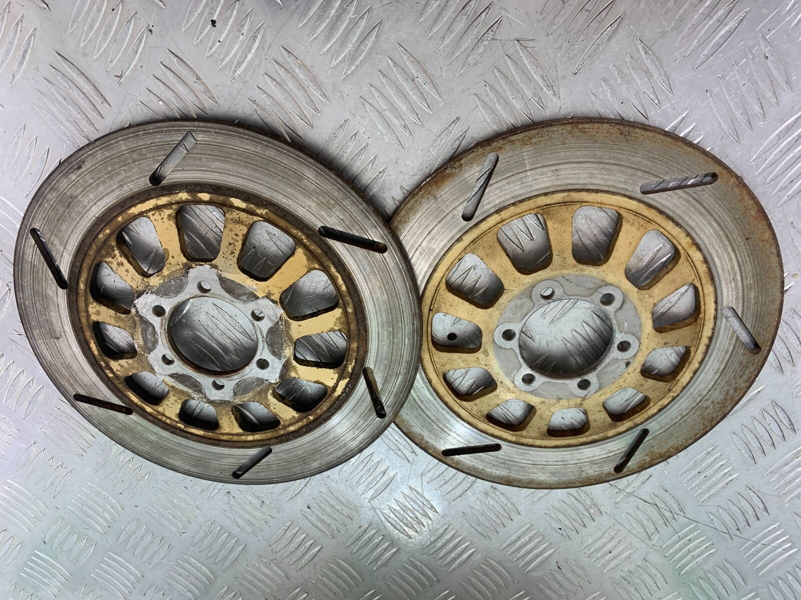 YAMAHA XS1100 MIDNIGHT SPECIAL FRONT DISCS YEAR 1980-1982 (CMB1122)