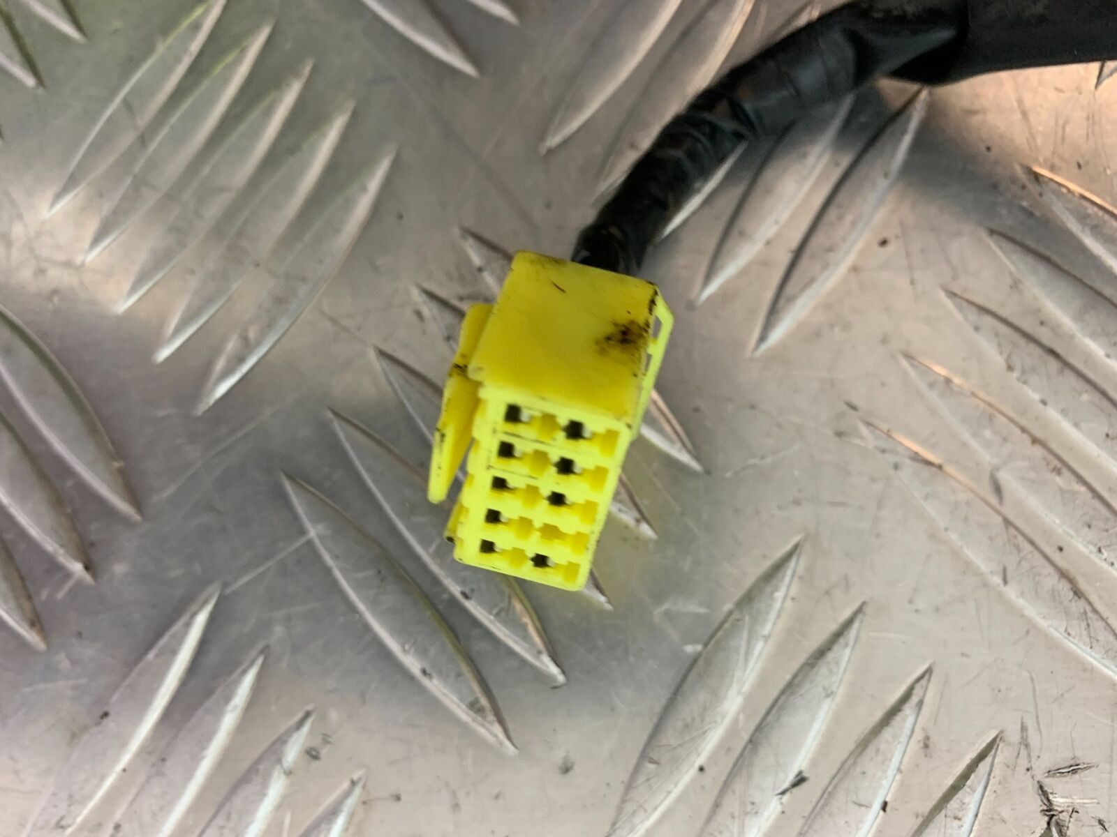 SUZUKI SV650 X SV 650 X LEFT SWITCH GEAR  YEAR 2018-2022  (CMB1081)
