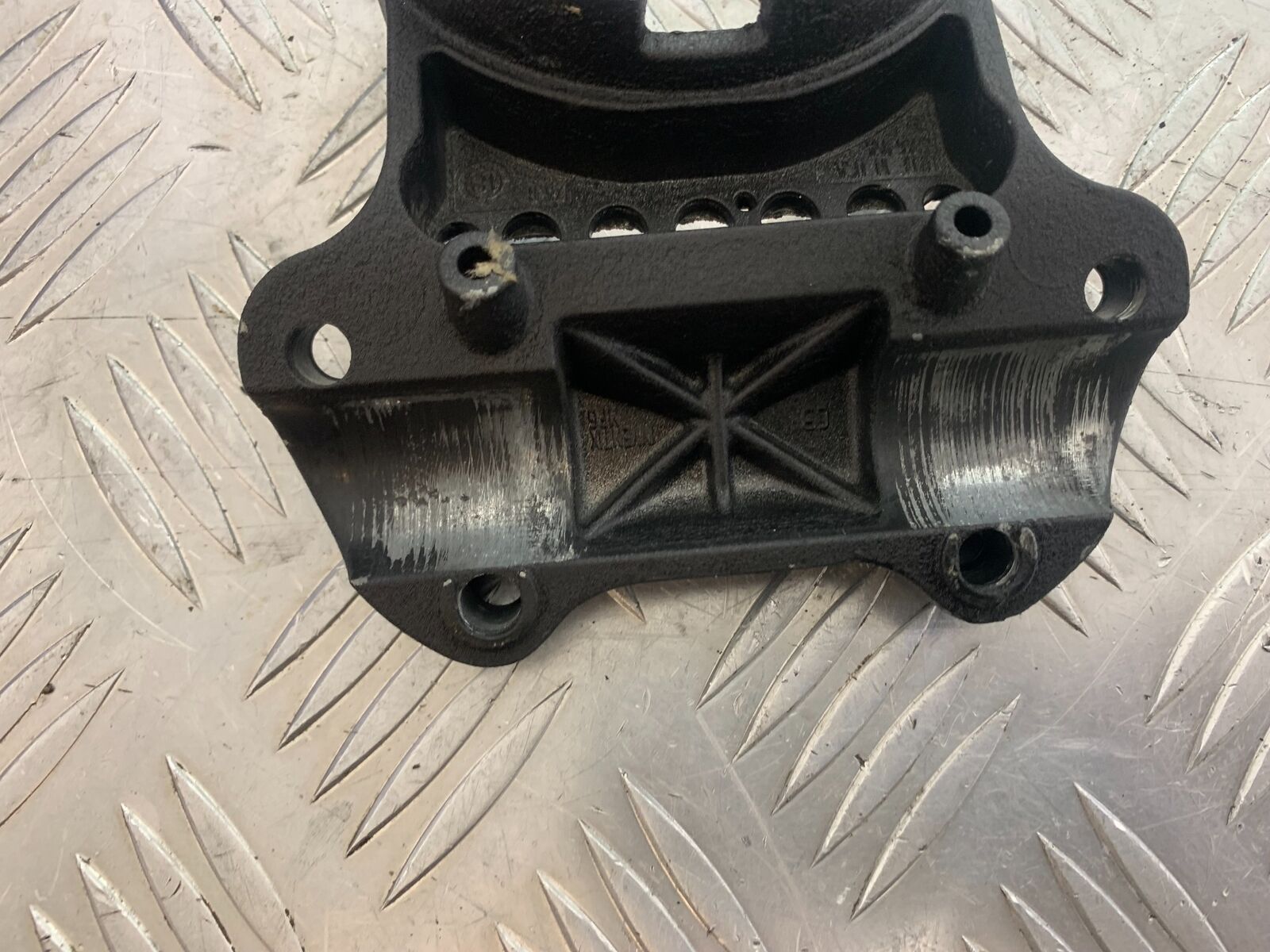 HARLEY DAVIDSON XL883 N IROD SPEEDO MOUNTING BRACKET   YEAR 2020  (CMB1116)