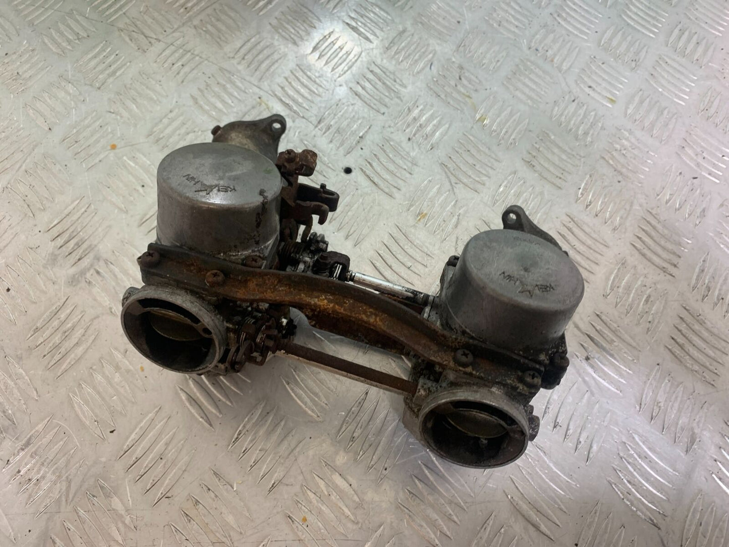 HONDA CX500 CX 500 CARBS  YEAR 1980 (CMB1131)