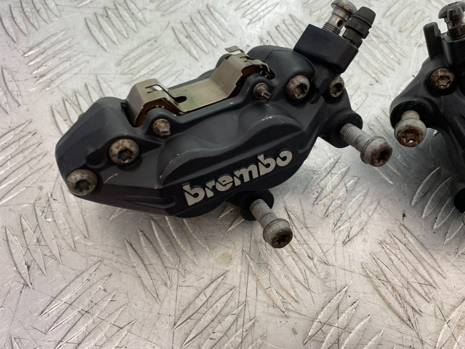 BMW F800 GT FRONT BRAKE CALIPERS  YEAR 2013-2017 (CMB1248)