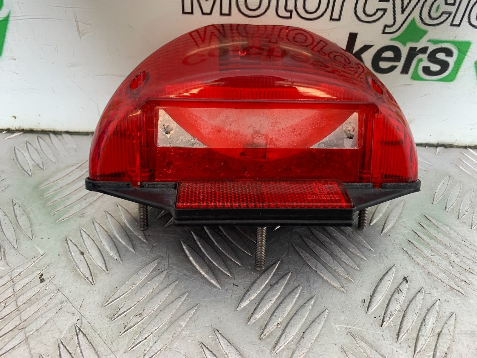 BMW F800 GT REAR LIGHT   YEAR 2013-2017 (CMB1248)