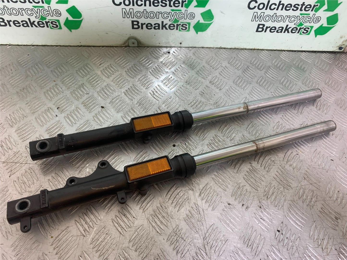 YAMAHA YS125 YS 125 FORKS YEAR 2017-2021 (CMB1321)