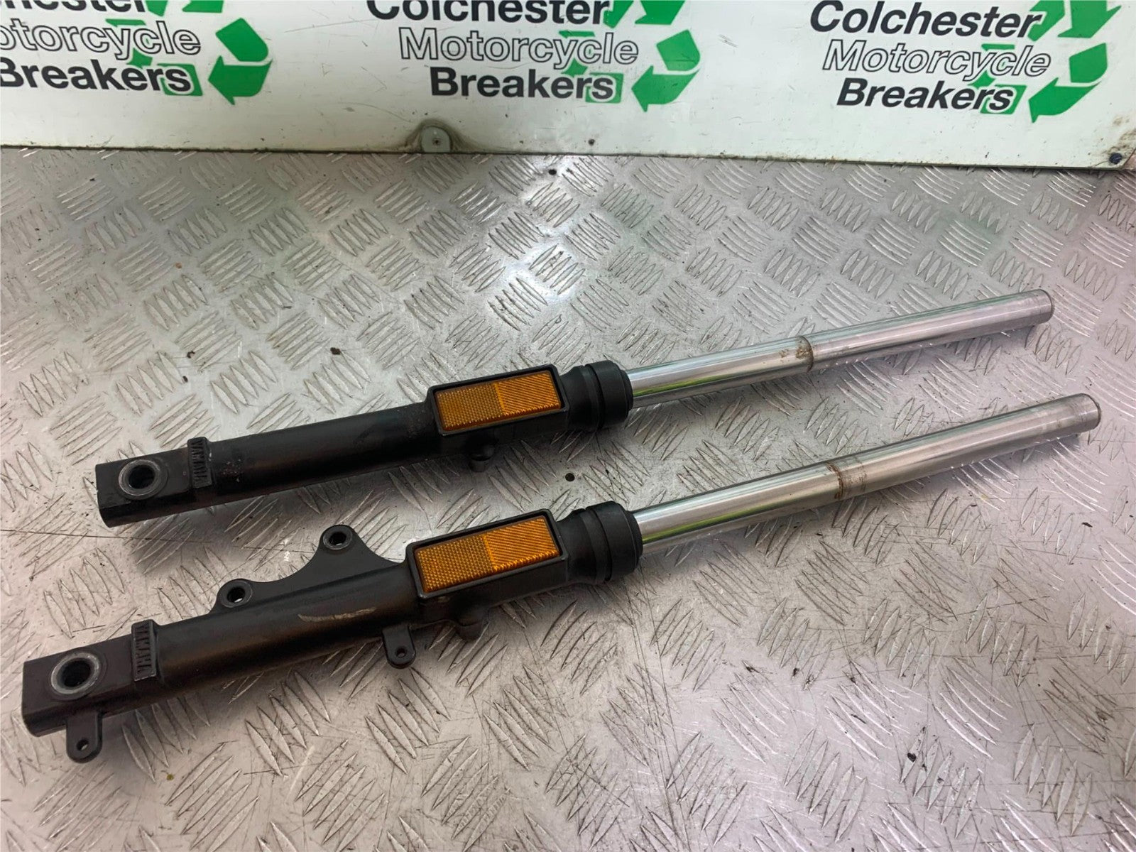 YAMAHA YS125 YS 125 FORKS YEAR 2017-2021 (CMB1321)