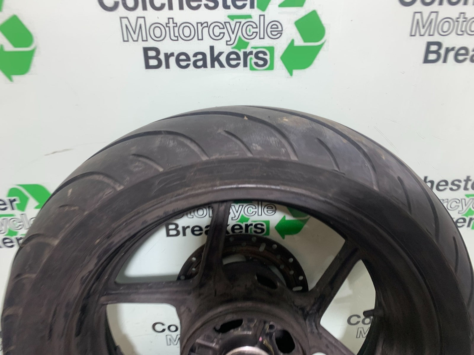 KAWASAKI Z750 Z 750 REAR WHEEL  YEAR 2004-2006  (CMB1234)