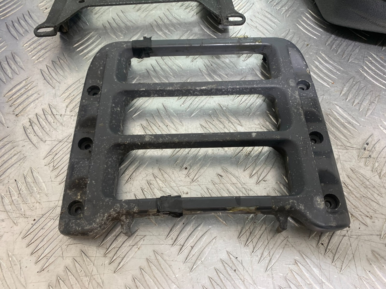 HONDA ST1100 PAN EUROPEAN HONDA TOP BOX AND RACK  YEAR 1993-2001 (CMB1195)