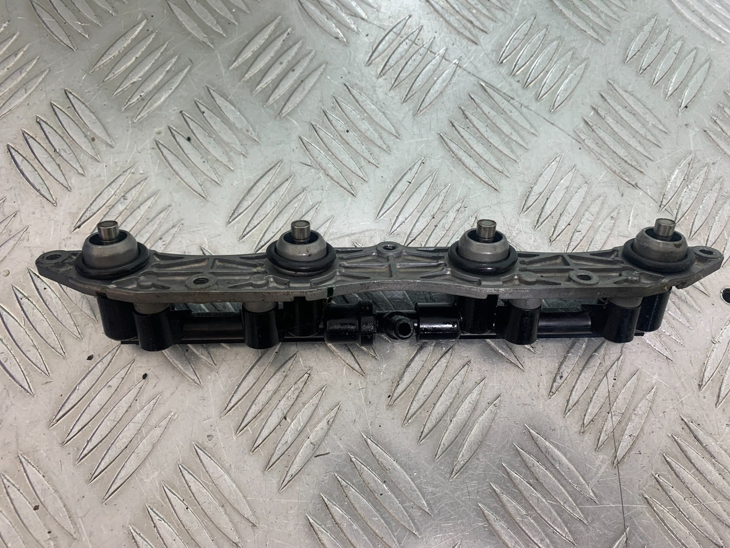KAWASAKI ZX6R INJECTORS   YEAR 2009-2012 (CMB1136)
