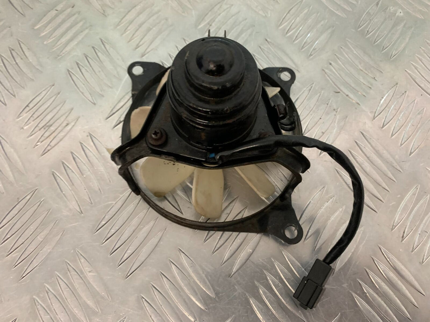 KAWASAKI KLR250 KLR 250 RADIATOR FAN YEAR 1984-2001 (STOCK 980)
