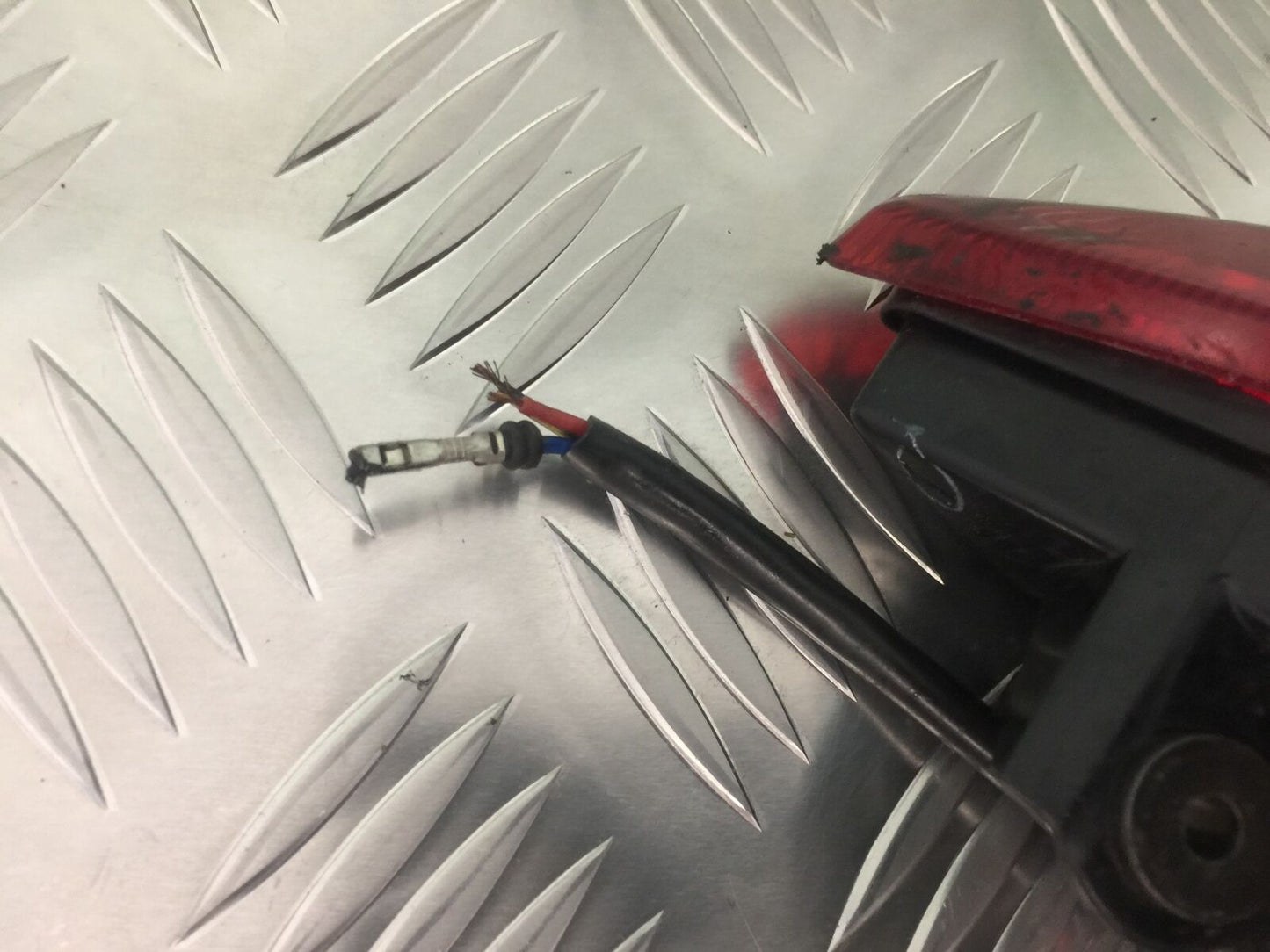 KAWASAKI Z1000 SX REAR LIGHT  YEAR 2011-13 (STOCK 911)