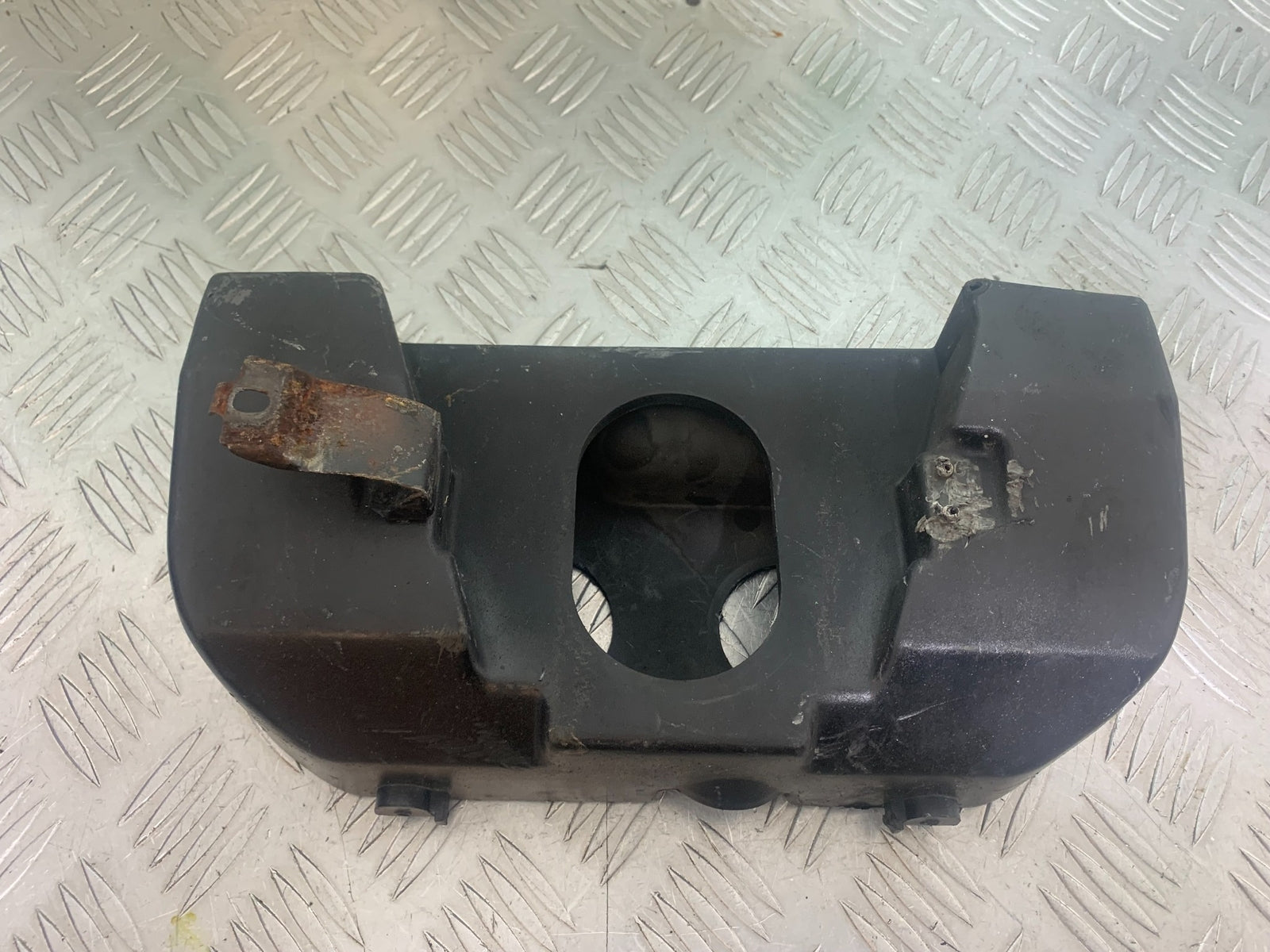 KAWASAKI GT550 GT 550 AIRBOX   YEAR 1984-87 (CMB1141)