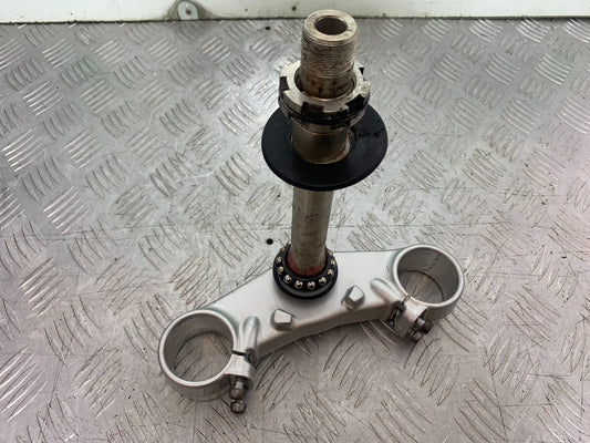 TRIUMPH 675 STREET TRIPLE R BOTTOM YOKE   YEAR 2013 - 2016 (CMB1221)