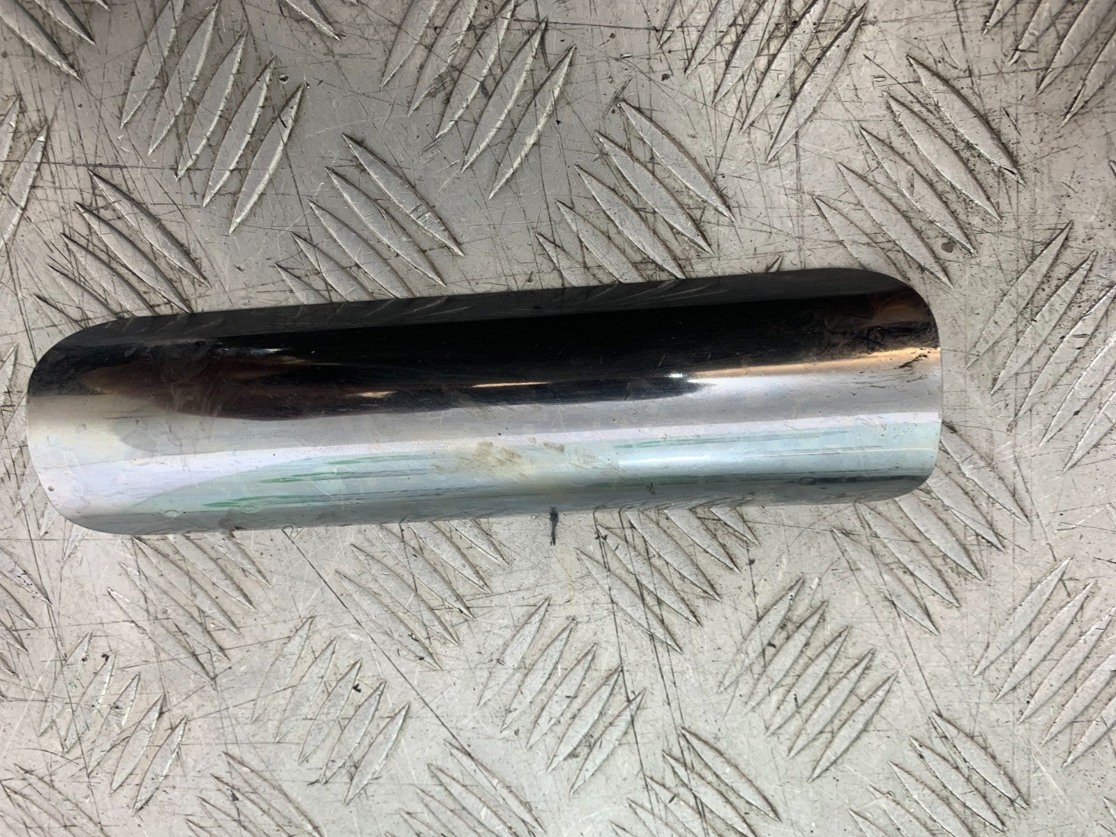 HONDA VT700 VT 700 SHADOW CHROME EXHAUST SHIELD  YEAR 1984-85 (CMB1328)