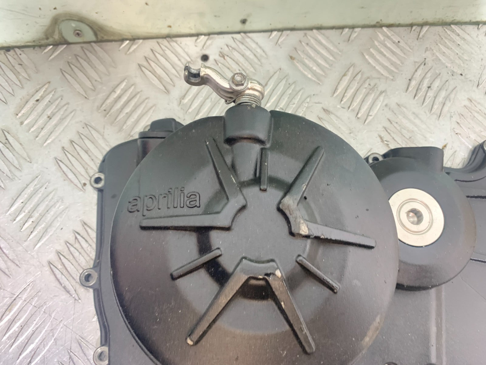 APRILIA TUONO 1000 V4R CLUTCH COVER  YEAR 2011-13  (CMB1316)