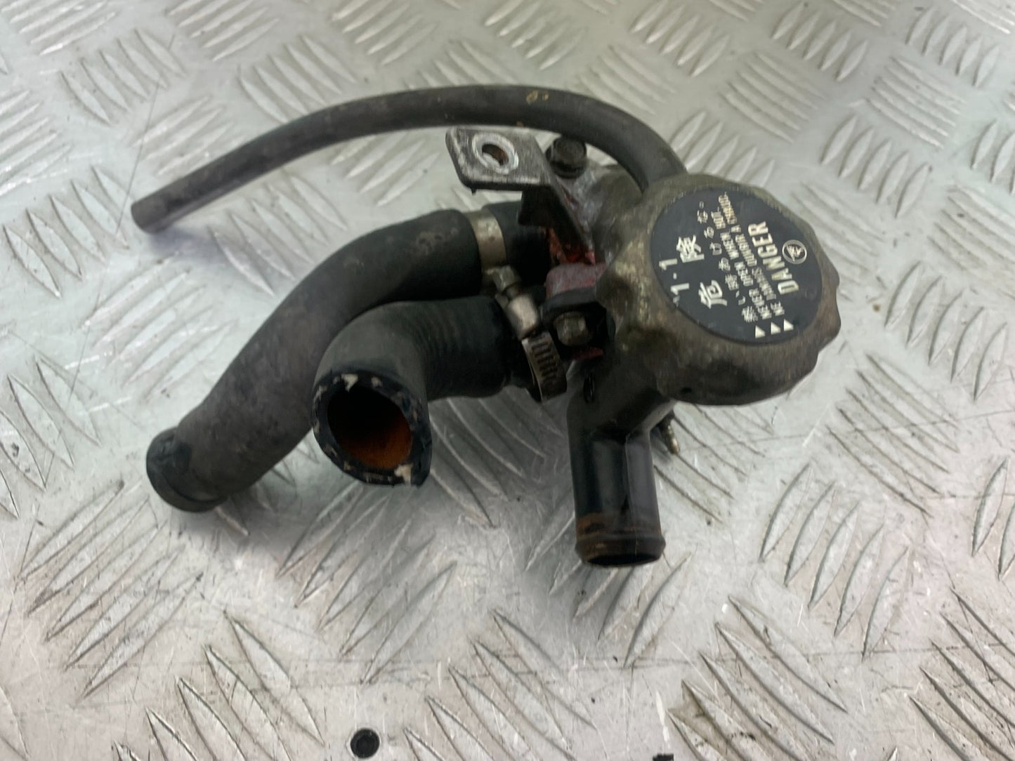 HONDA NTV 600 REVERE THERMOSTAT  YEAR 1988-1996  (CMB1281)