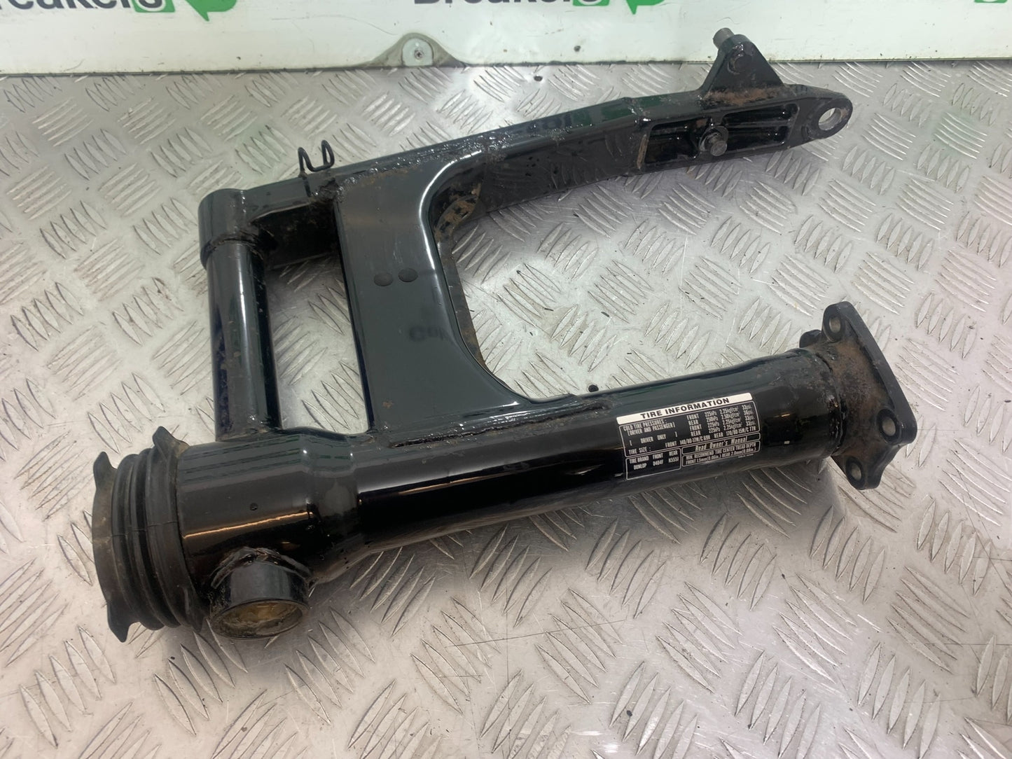 HONDA VTX1300 S*6 SWINGARM   YEAR 2004-09 (CMB1159)