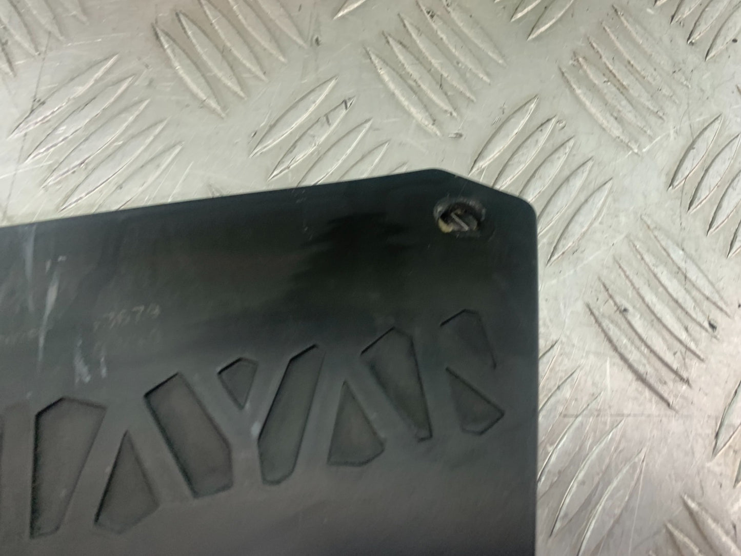 ROYAL ENFIELD HIMALAYAN 411 RIGHT SEAT PANEL YEAR 2018-2023 (CMB1322)