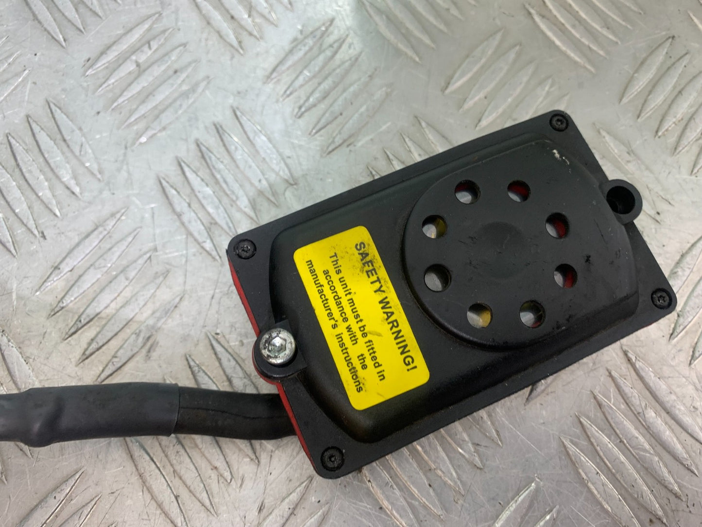 TRIUMPH 1050 SPRINT ST ALARM  2004-2007 (CMB1197)
