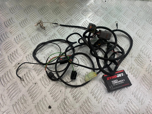 KTM 990 SUPER DUKE DYNOJET POWER COMMANDER V 5  YEAR 2007-2011 (CMB1207)