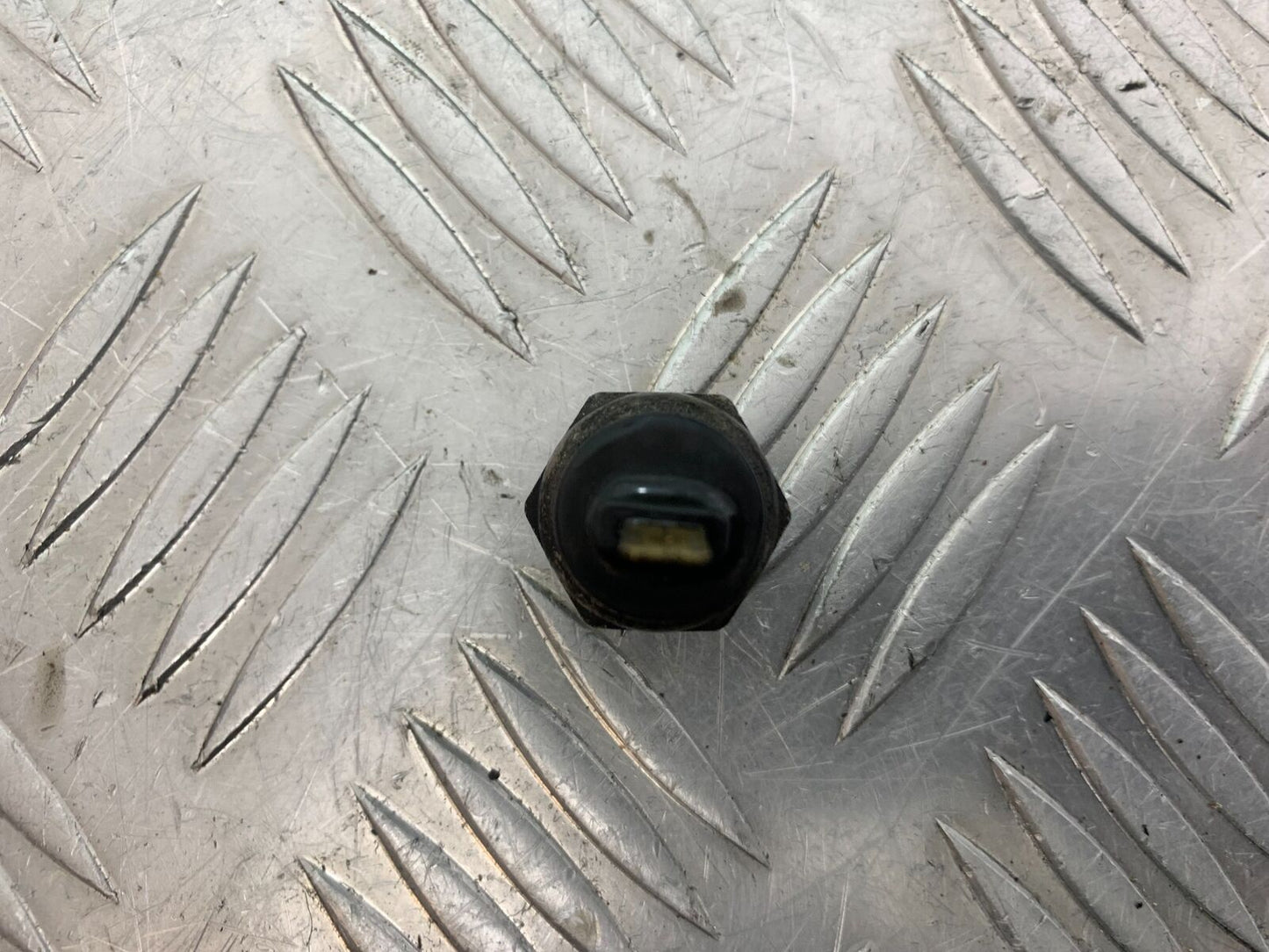 HONDA CBR1100 BLACKBIRD FAN SWITCH  YEAR 1999-2005 (CMB1103)