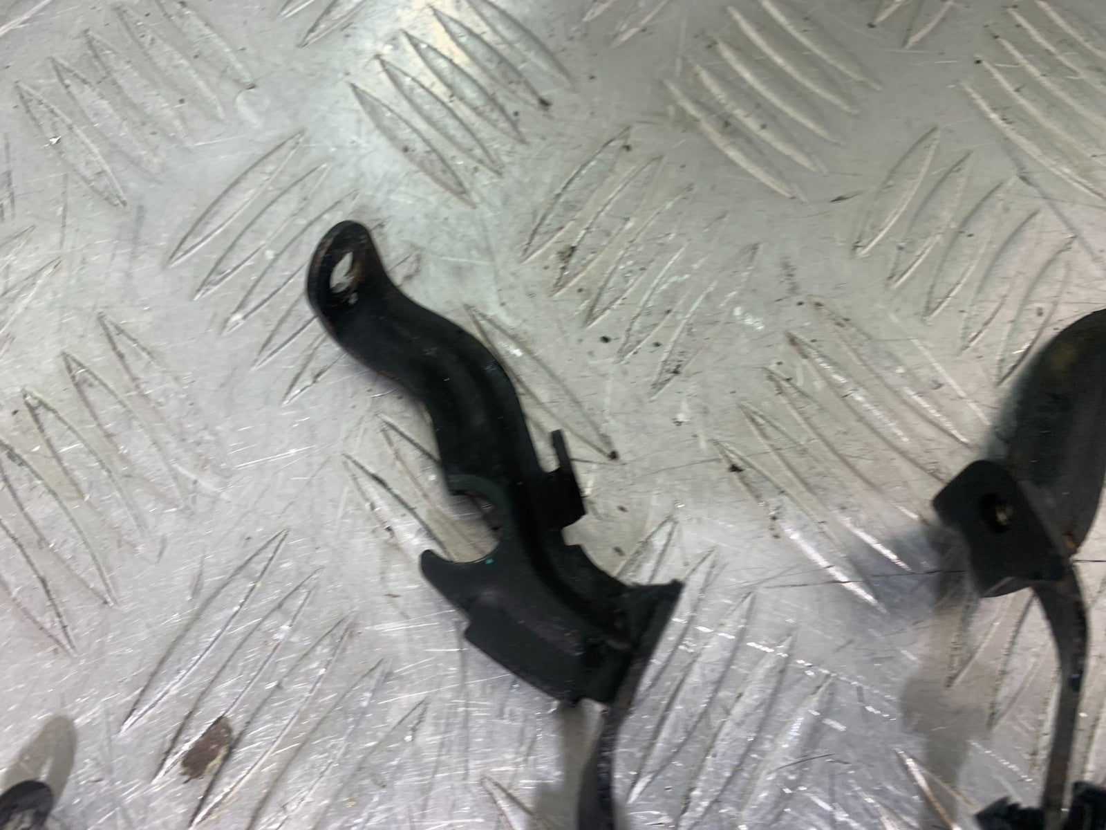 TRIUMPH 675 STREET TRIPLE 2 X FRAME BRACKETS   2013-2016 (CMB1186)