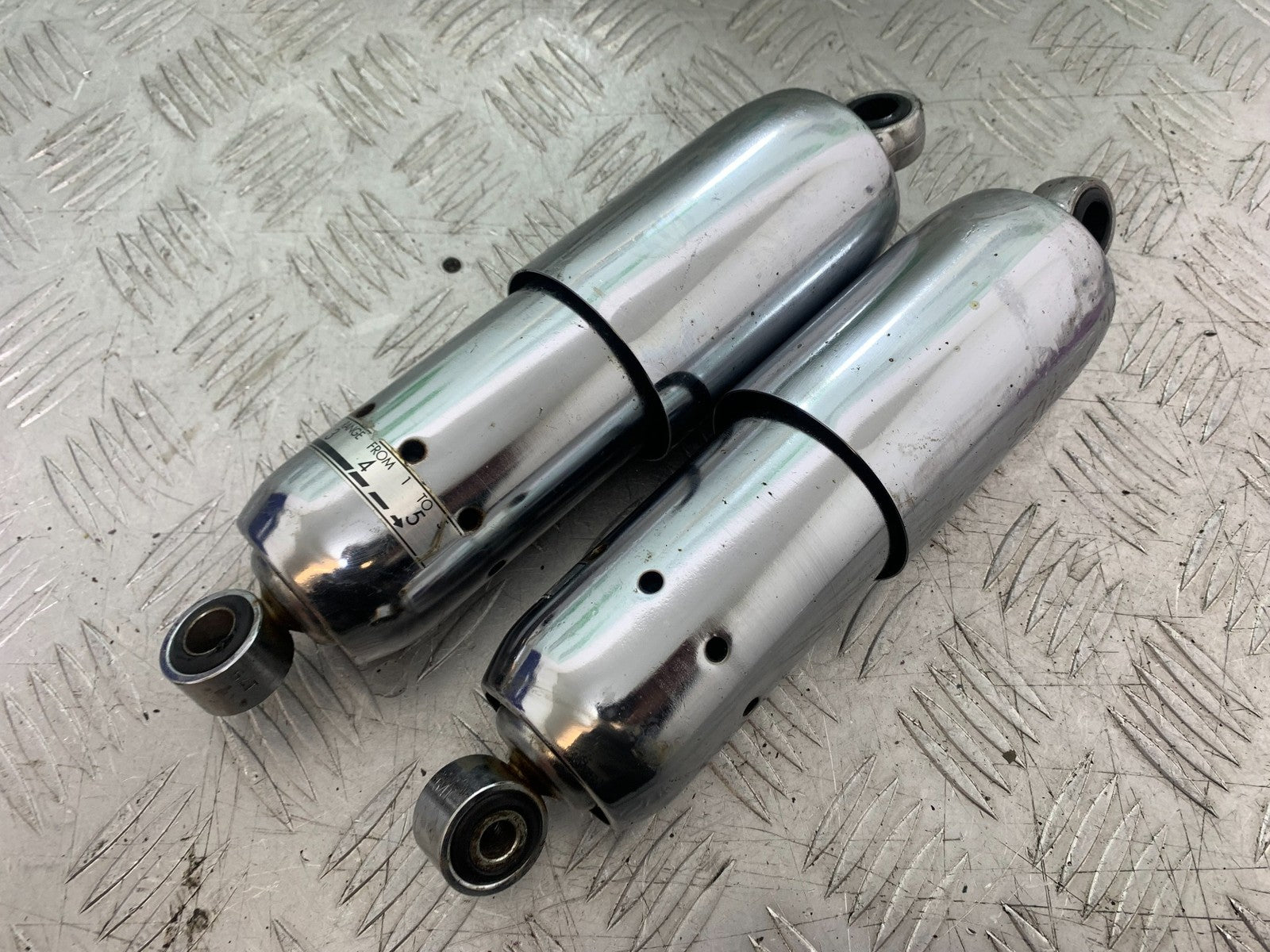 HONDA VT750 SHADOW REAR SHOCKS   YEAR 2003-2004 (CMB1265)