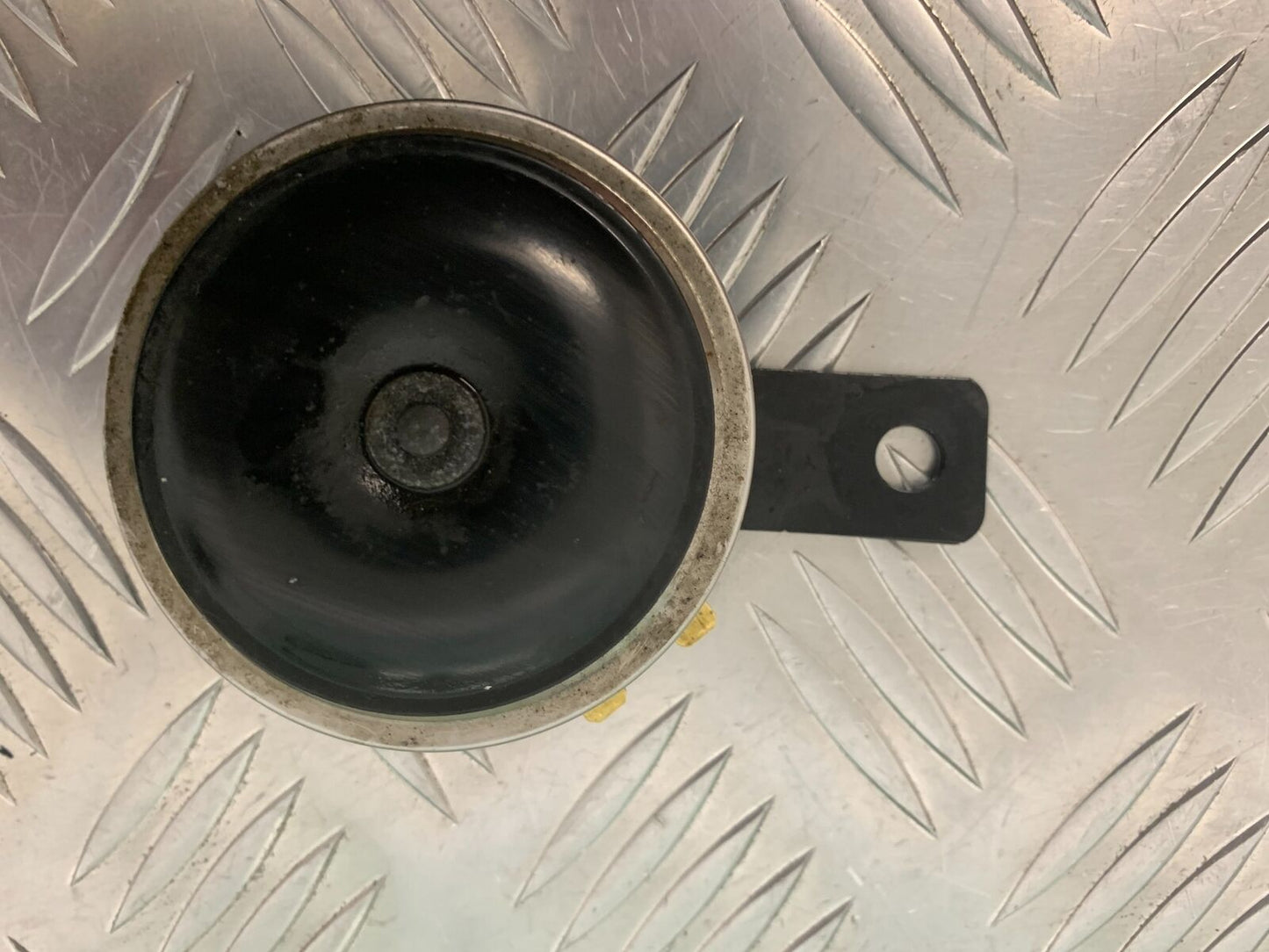 HONDA CBR650 R CBR 650R HORN   YEAR 2019-2020 (STOCK 952)