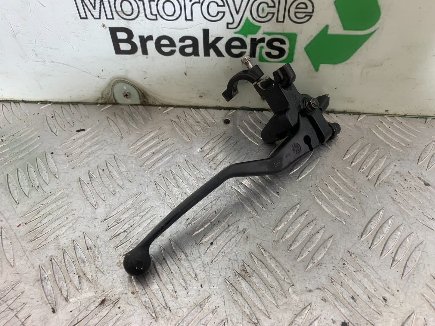KYMCO CK1 125 CLUTCH LEVER AND BRACKET YEAR 2014 - 2016 (CMB1181)