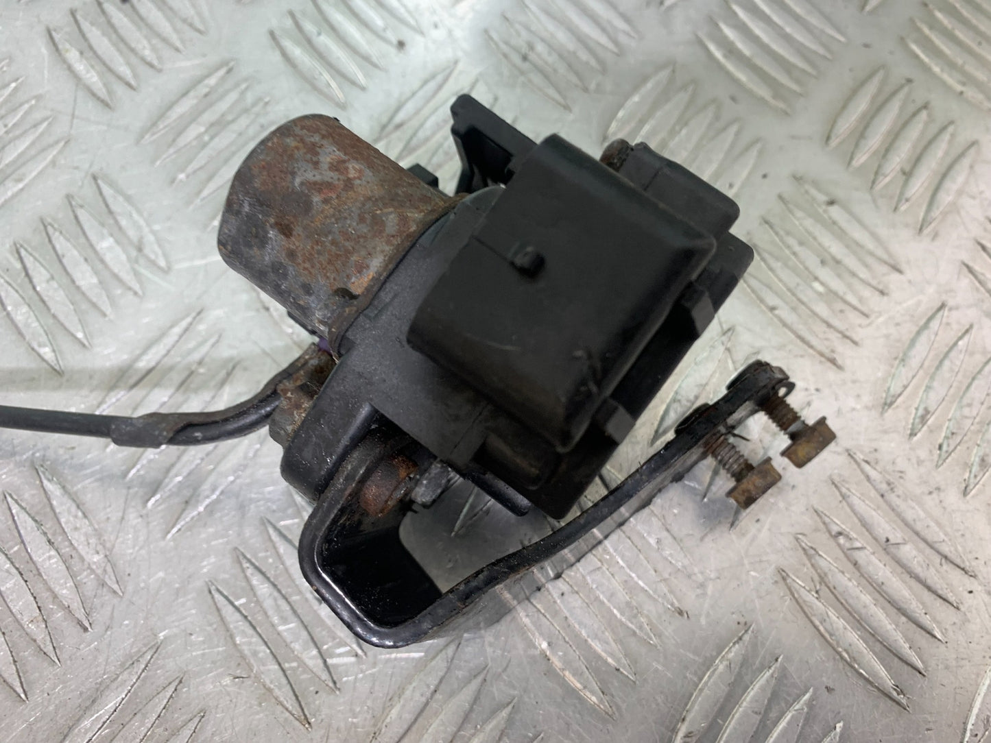 HARLEY DAVIDSON FXS BLACKLINE 1585 EXHAUST SERVO MOTOR   YEAR 2012 (CMB1147)