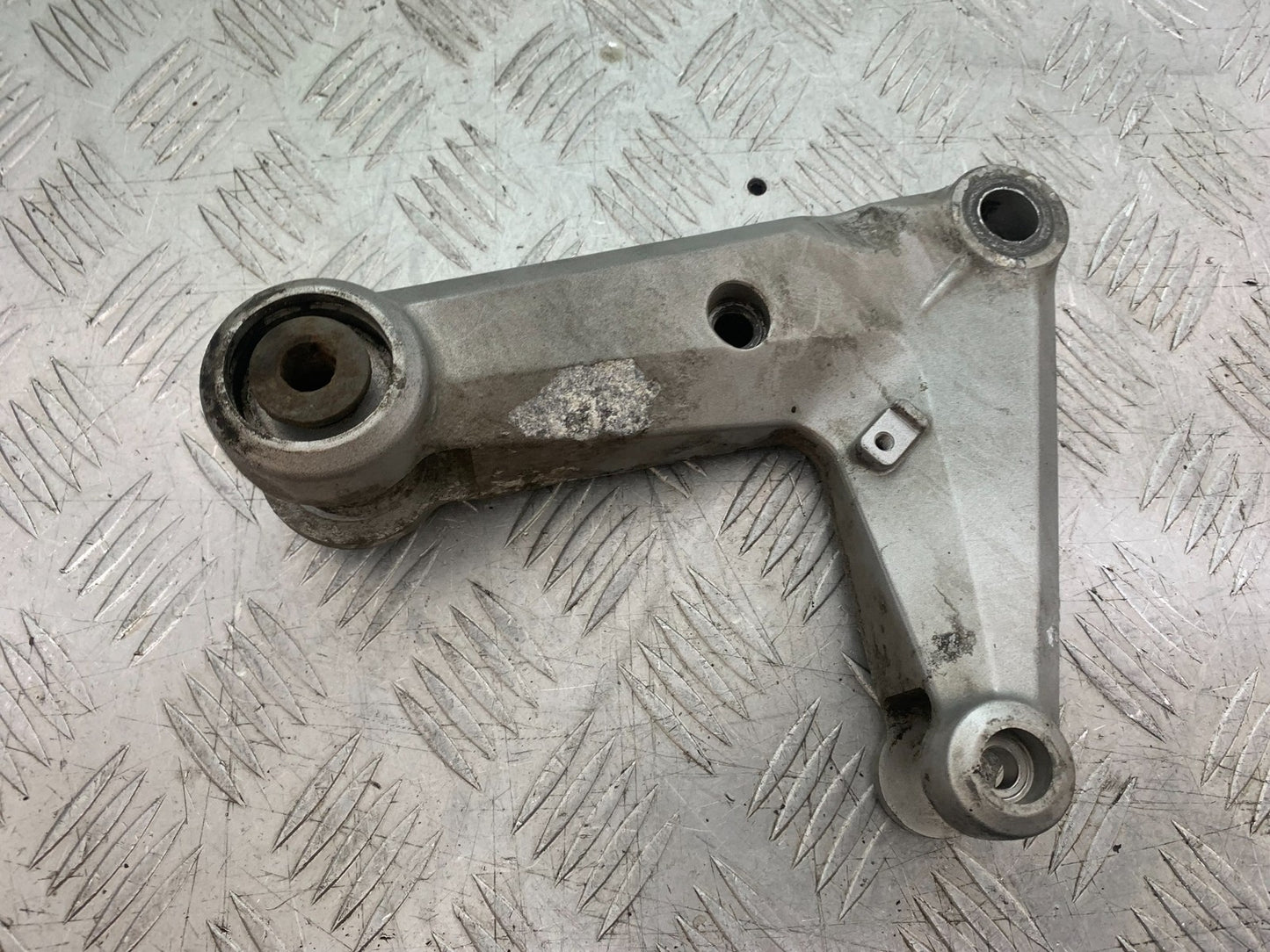 KAWASAKI GTR1400 GTR 1400 SWINGARM BRACKET   YEAR 2007-2009 (CMB1306)