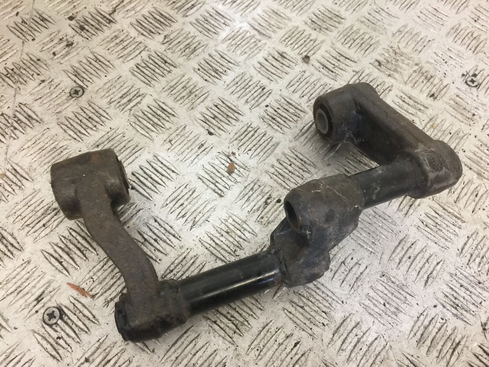 KAWASAKI J300 J 300 ENGINE BRACKET YEAR 2015 (STOCK 711)