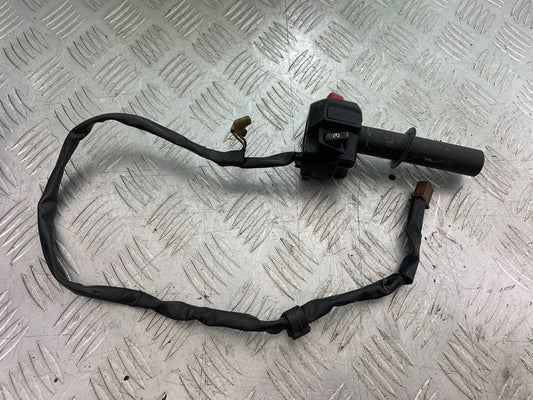 YAMAHA FZS1000 FAZER RIGHT SWITCH GEAR   YEAR 2001-05 (CMB1275)