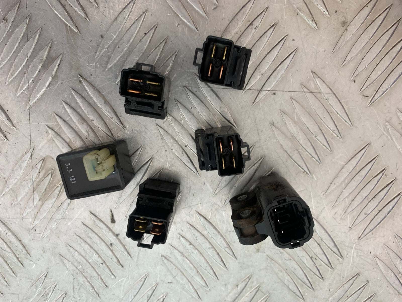 MV AGUSTA 800 F3 RELAYS   YEAR 2013-2016 (CMB1152)