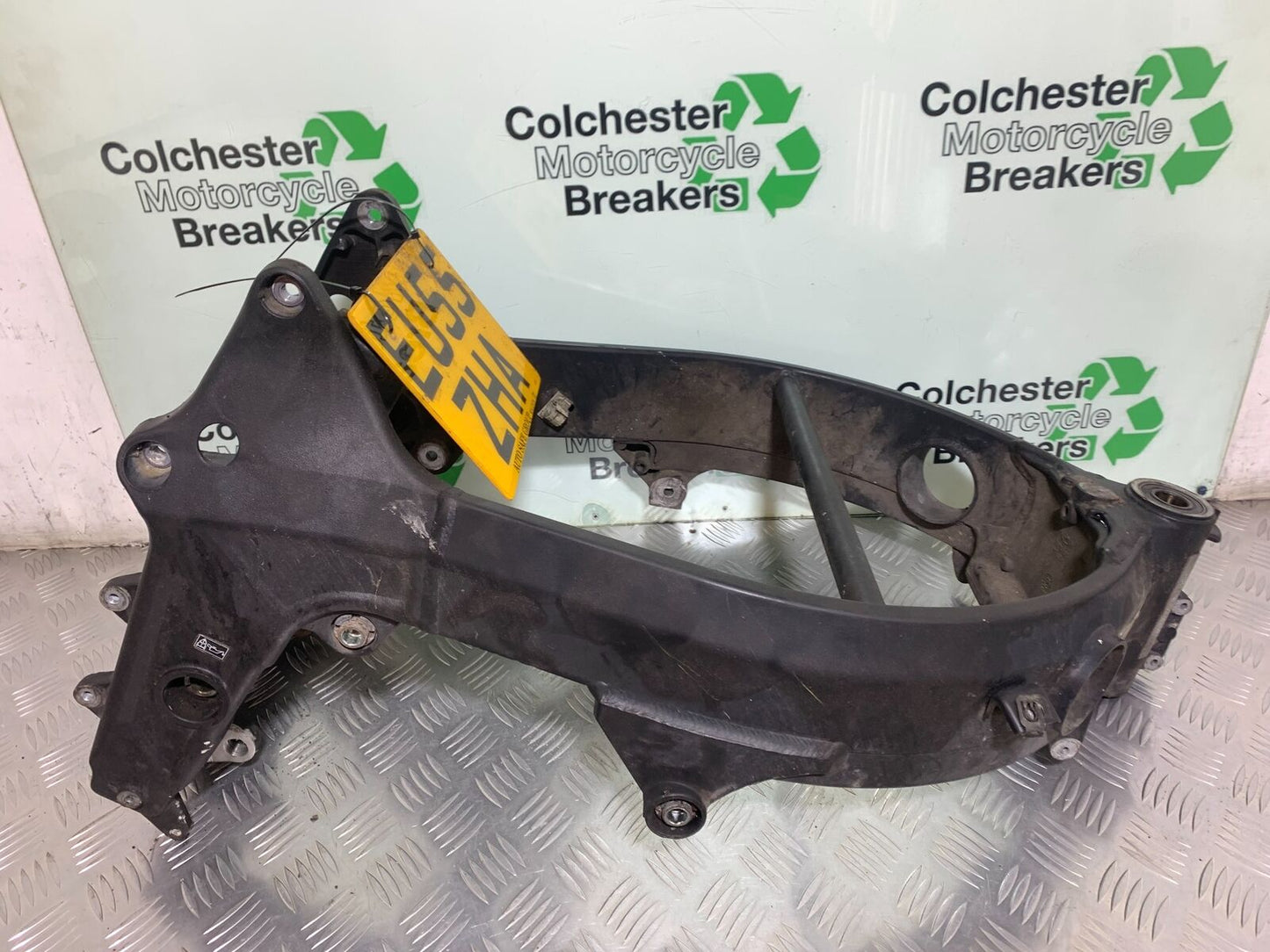 TRIUMPH 600 DAYTONA FRAME REG LOG BOOK YEAR 2003-2006 (STOCK 999)