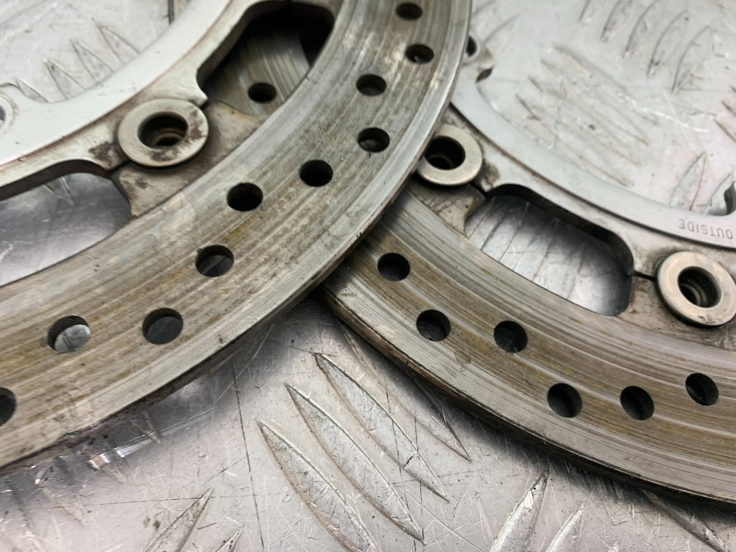 TRIUMPH 1050 SPRINT ST FRONT BRAKE DISCS  2003-2011 (CMB1285)