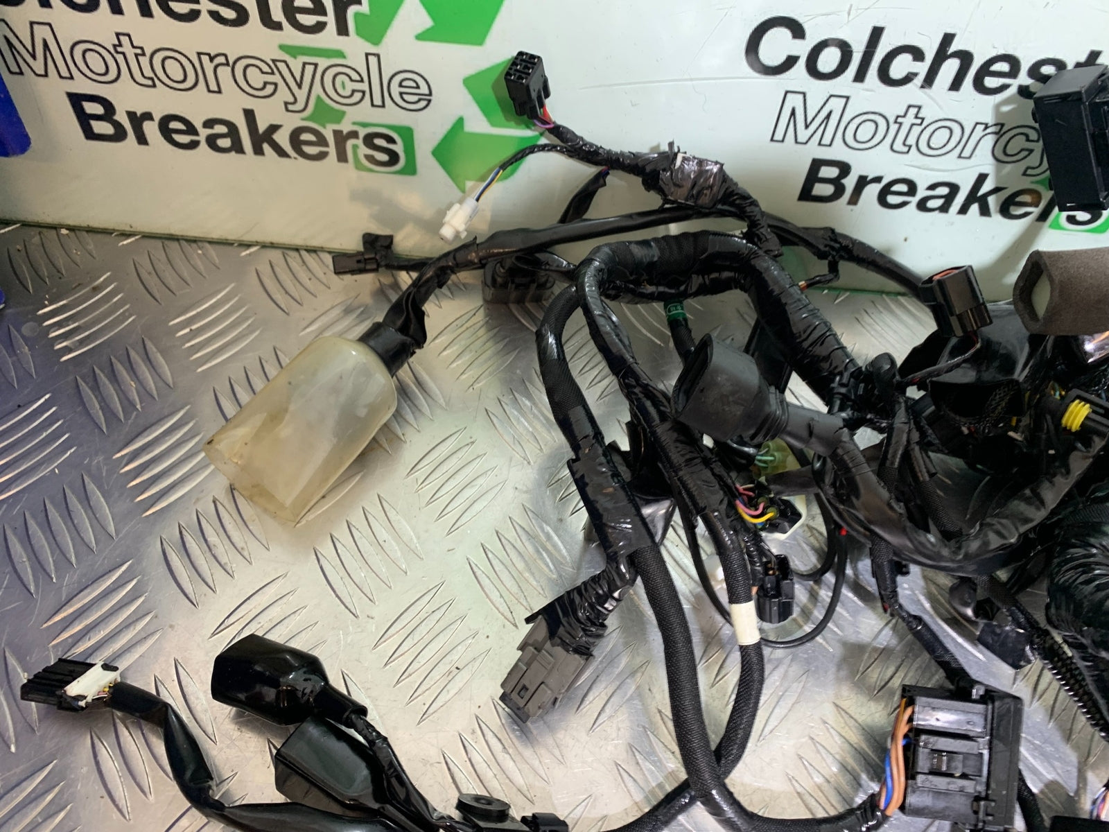 KAWASAKI ZX10R ZX 10R WIRING LOOM   YEAR 2016-2020 (CMB1015)