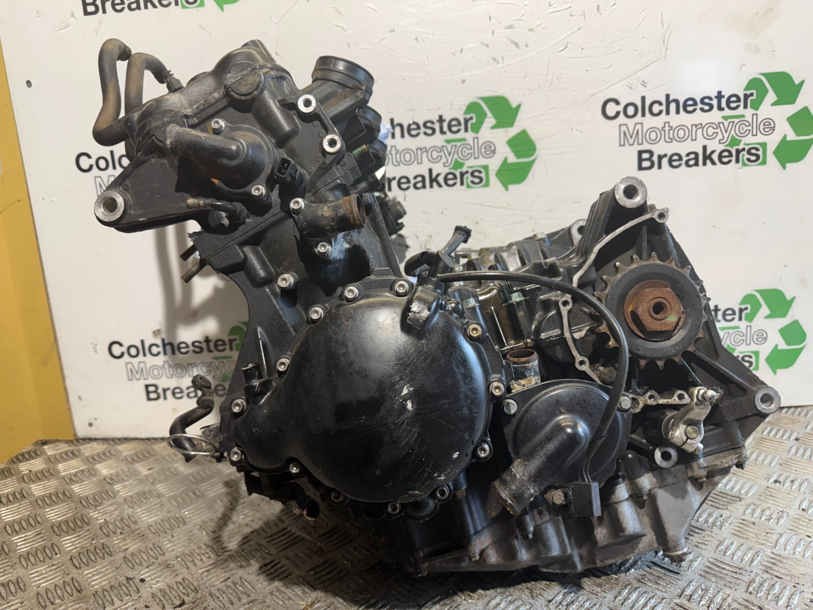 TRIUMPH 955I SPRINT RS ENGINE  YEAR 1999-03 (CMB1313)