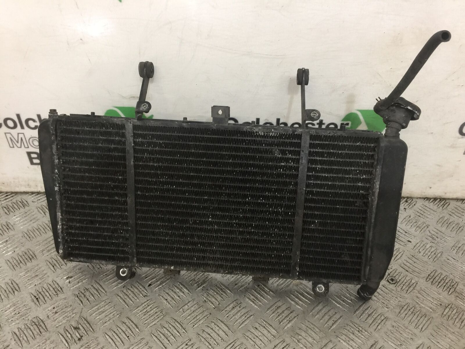TRIUMPH 1050 SPRINT RADIATOR  YEAR 2004-2007 (STOCK 888)