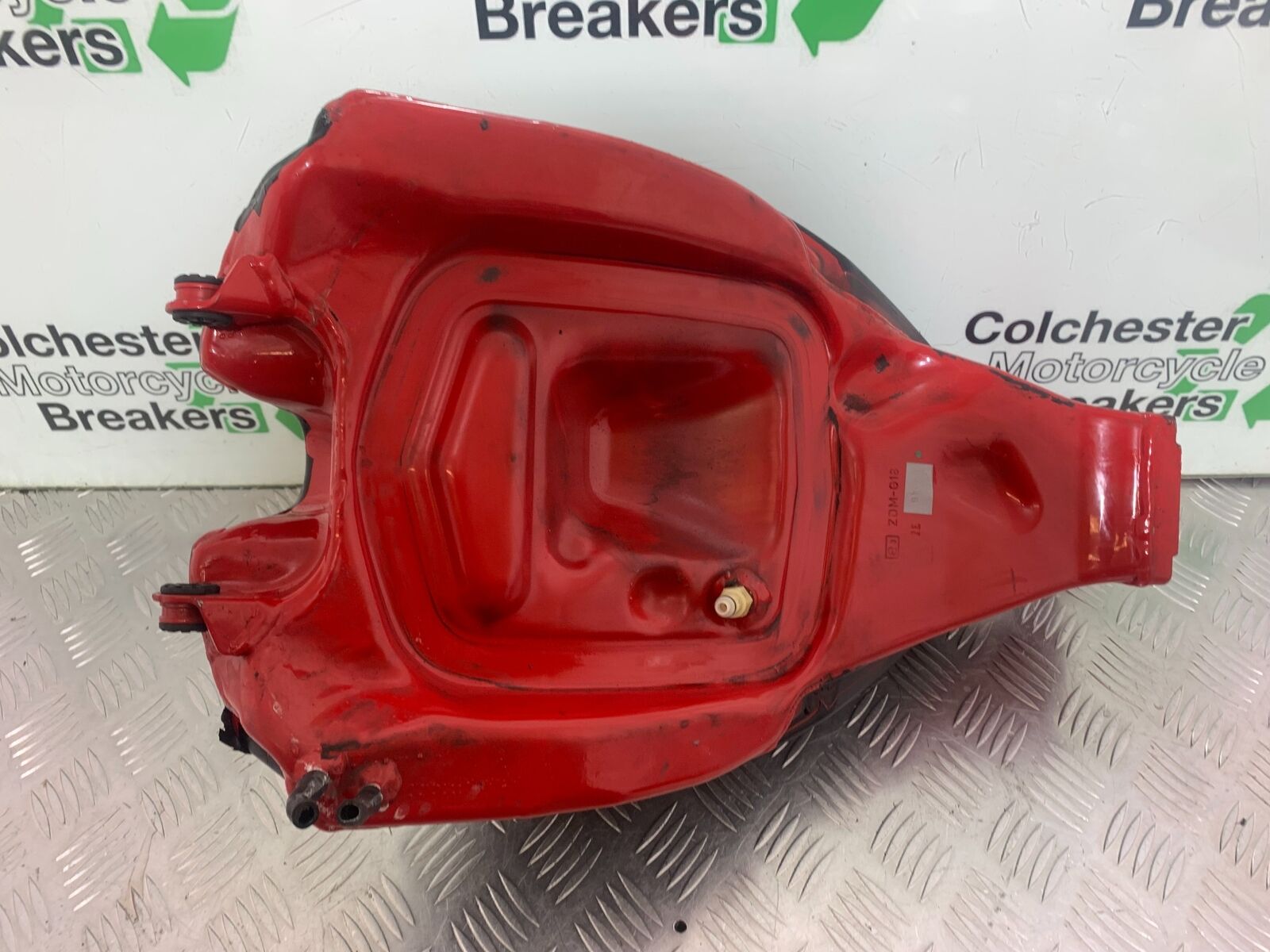 DUCATI 1199 PANIGALE PETROL TANK  YEAR 2012-2014 (CMB1047)