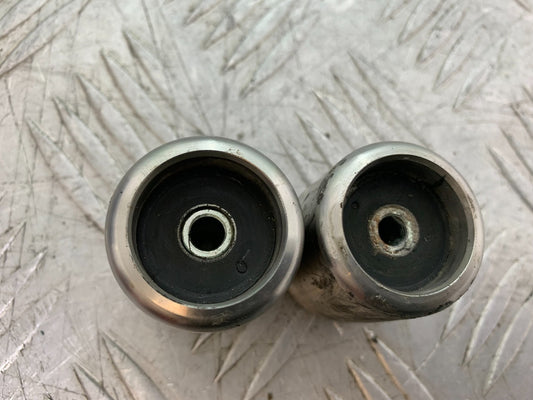 TRIUMPH 955I SPRINT RS BAR END WEIGHTS   YEAR 1999-03 (CMB1313)
