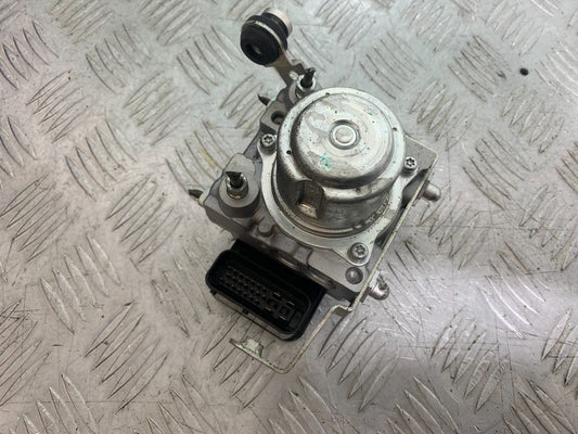 KAWASAKI GTR1400 GTR 1400 ABS PUMP YEAR 2007-2009 (CMB1174)