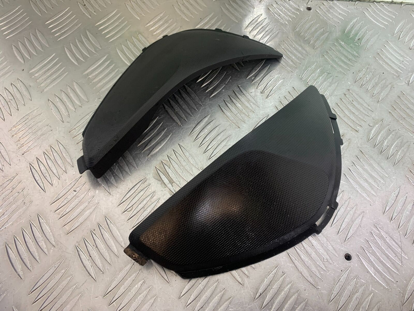 HONDA CBR1000 rr FIREBLADE LEFT & RIGHT INFILLS 2008-2011 (CMB1037)