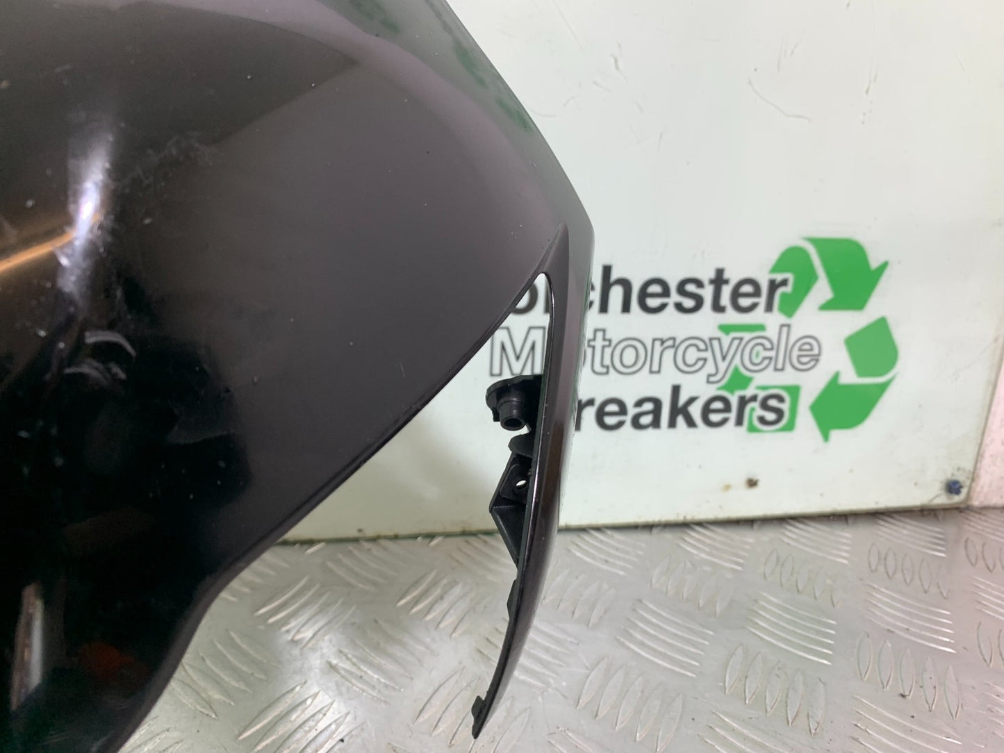 HONDA CBR1000 RR CBR1000RR FIREBLADE FRONT FAIRING PANEL 2008-2011 (CMB1179)