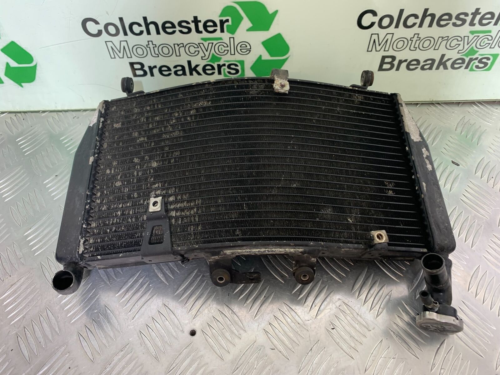 TRIUMPH TIGER 1200 EXPLORER RADIATOR  YEAR 2012-2015 (STOCK 992)