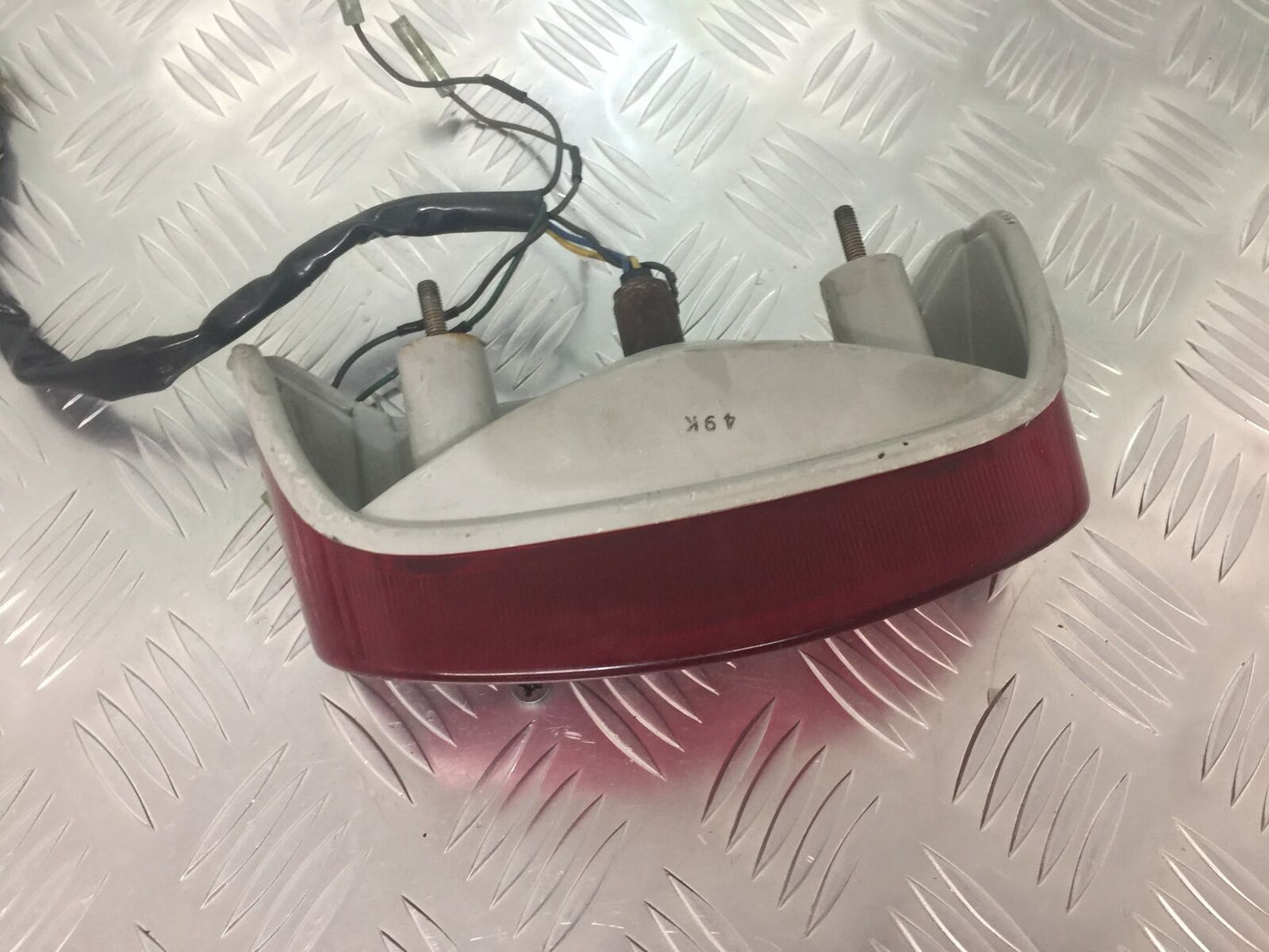 YAMAHA XJ900 XJ 900 DIVERSION REAR LIGHT  YEAR 1994-2002 (STOCK 926)