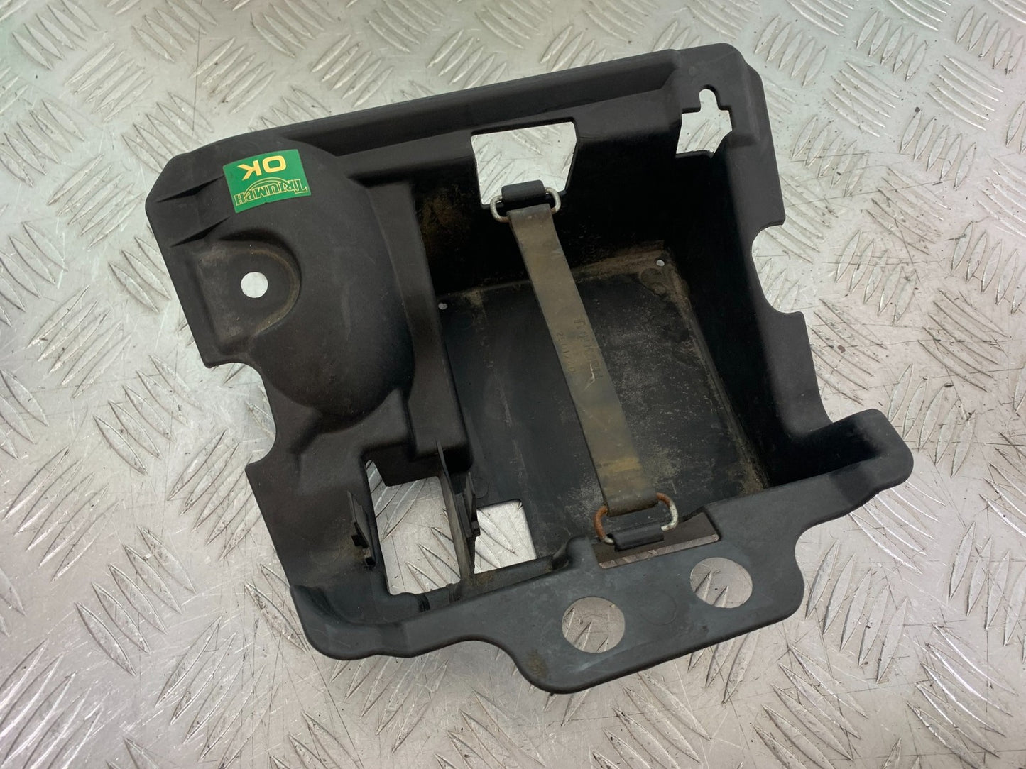 TRIUMPH 1050 SPRINT ST BATTERY BOX  2003-2011 (CMB1285)