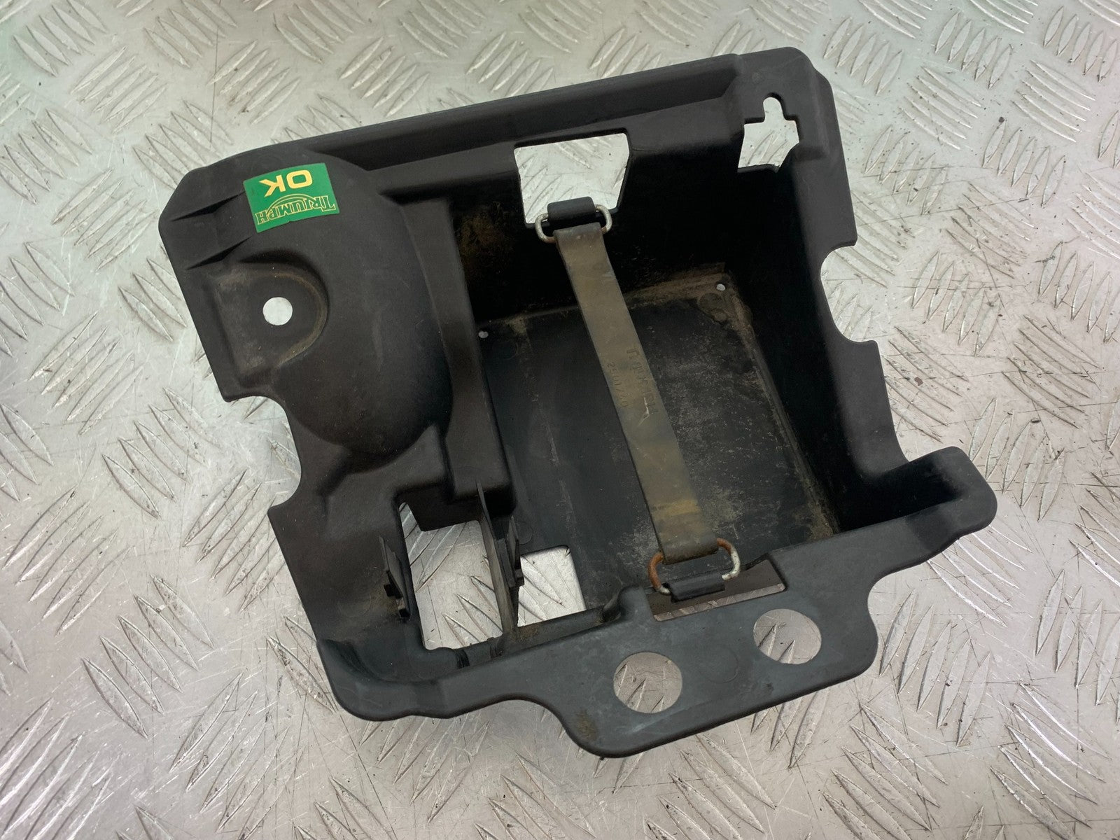TRIUMPH 1050 SPRINT ST BATTERY BOX  2003-2011 (CMB1285)