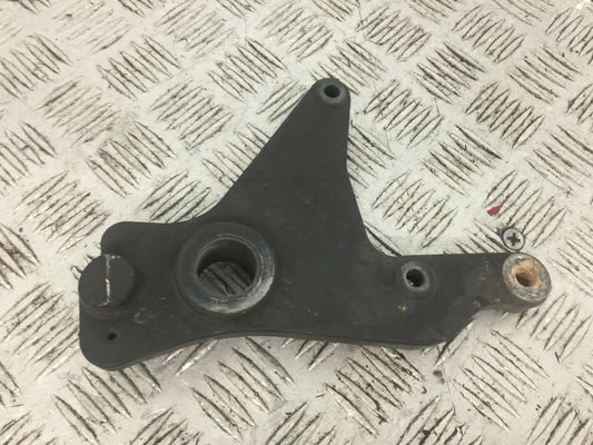 KAWASAKI Z1000 SX REAR CALIPER BRACKET YEAR 2011 (STOCK 796)