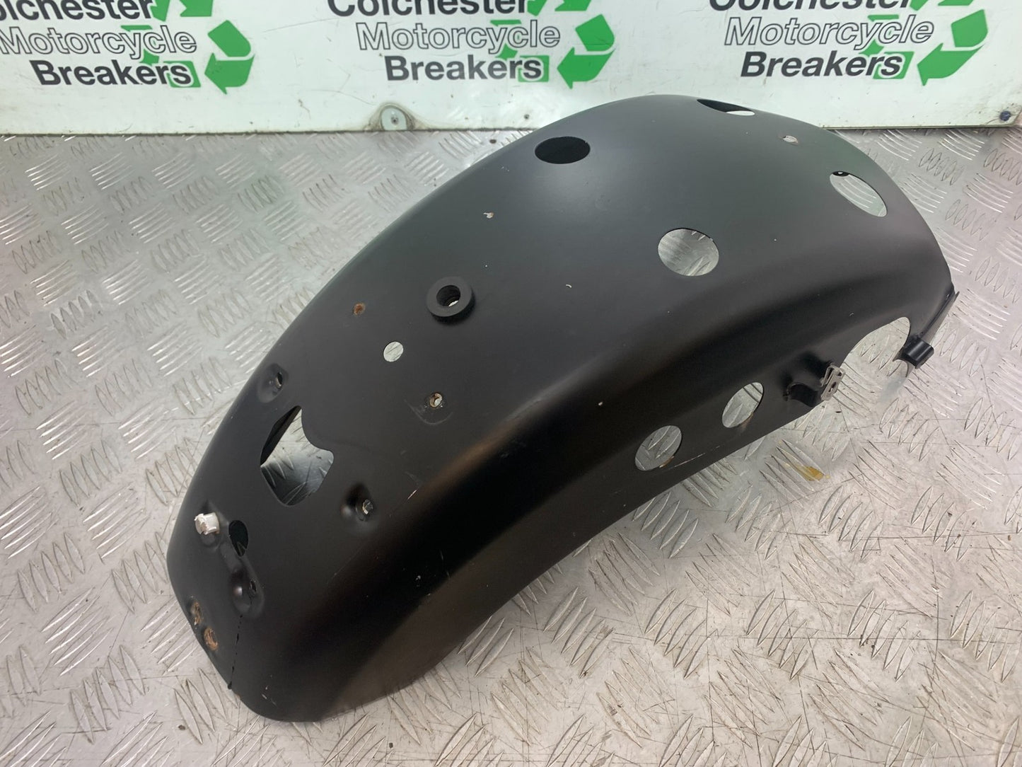 SINNIS HOODLUM 125 REAR MUDGUARD  YEAR 2021-2025 (CMB1196)