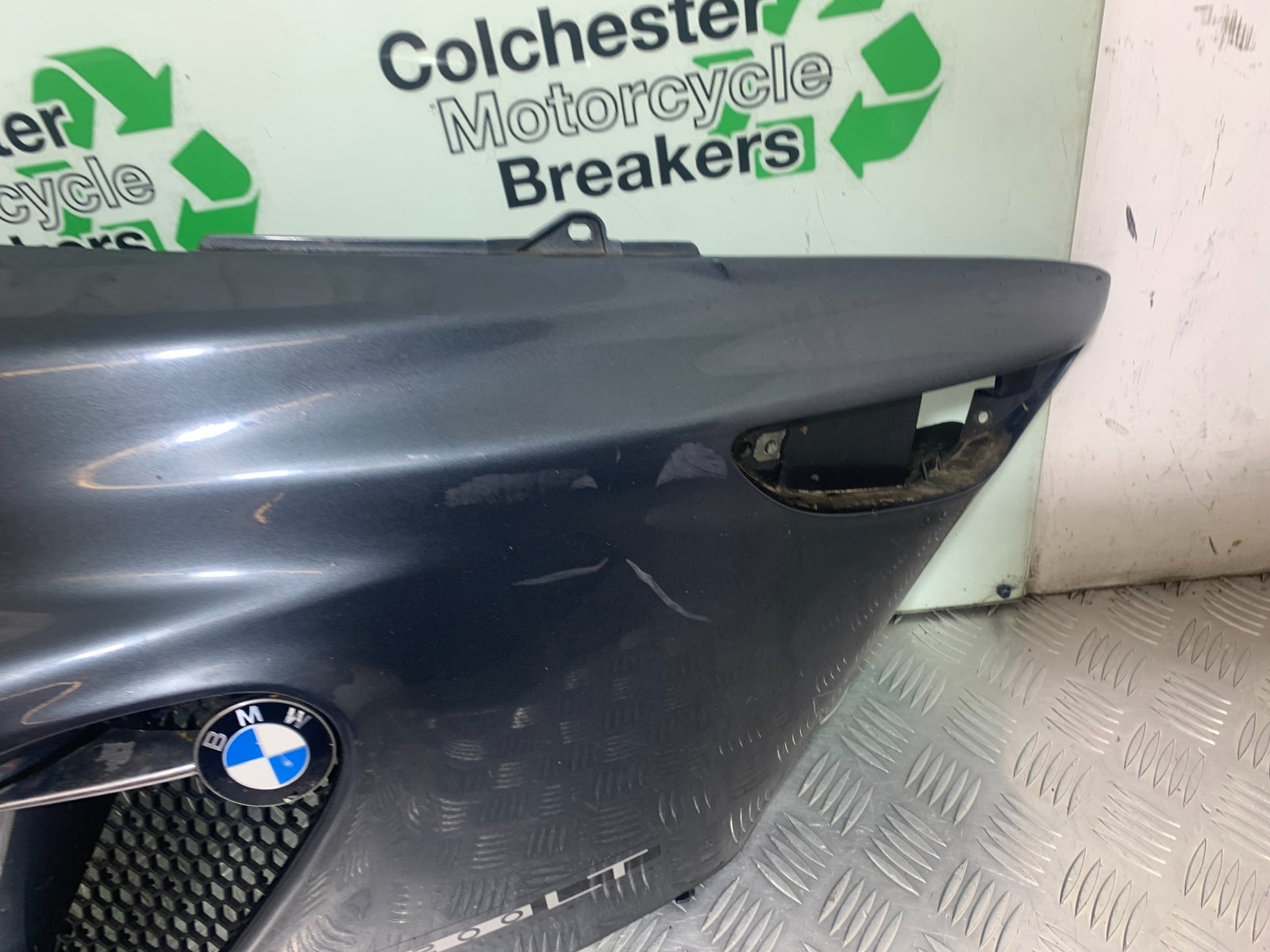 BMW K1200 K 1200 LT RIGHT FAIRING PANEL  YEAR 1999-07 (CMB1138)