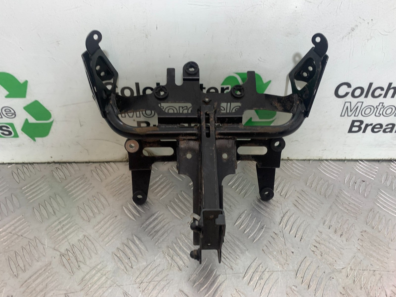 YAMAHA XJ6 XJ6-S FAIRING BRACKET YEAR 2009-2015  (CMB1212)